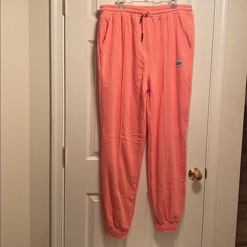 Aksit  2 Piece Coral Jogging Suit…size 4XL - Picture 4 of 7